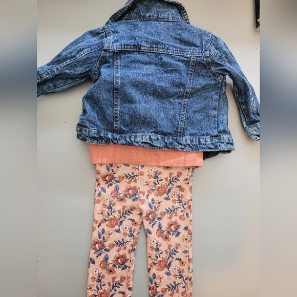 Daisy Fuentes 3 piece outfit 12m - Picture 2 of 3